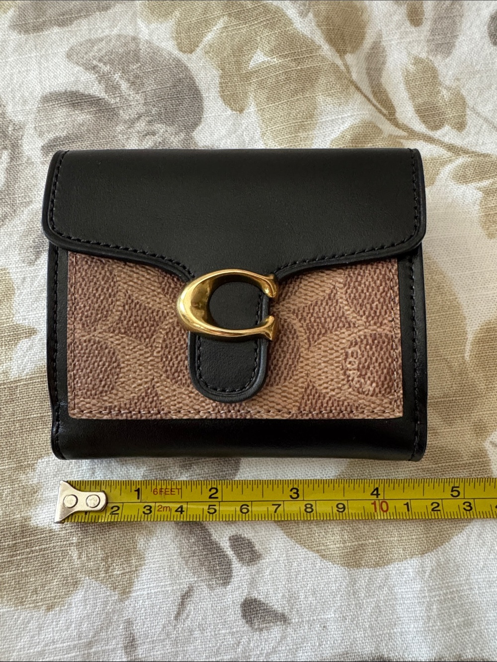 Coach Tabby Wallet - Picture 8 of 9